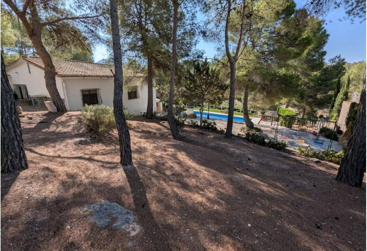 Finca/Casa Rural de 4 habitaciones en Sax en venta con piscina garaje - 349.000 € (Ref: 9975467)