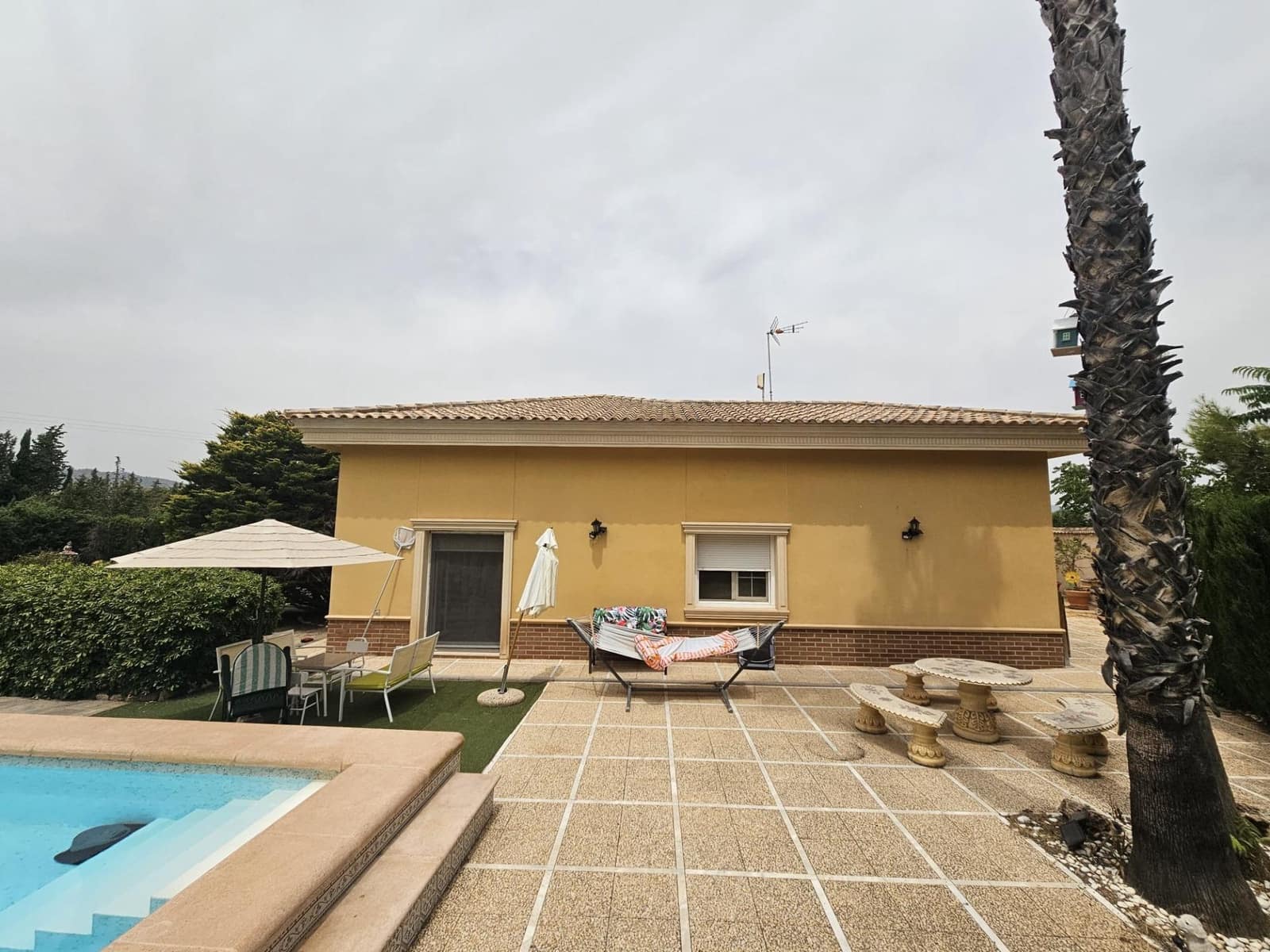 Finca/Casa Rural de 4 habitaciones en Novelda en venta con piscina garaje - 399.000 € (Ref: 9975468)