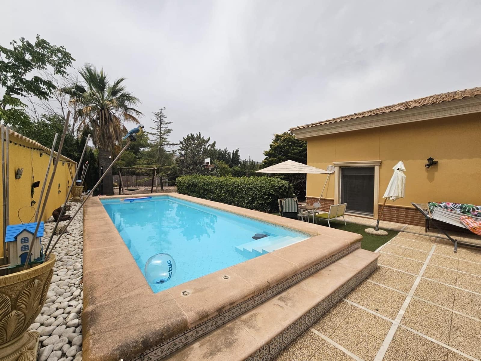 Finca/Casa Rural de 4 habitaciones en Novelda en venta con piscina garaje - 399.000 € (Ref: 9975468)