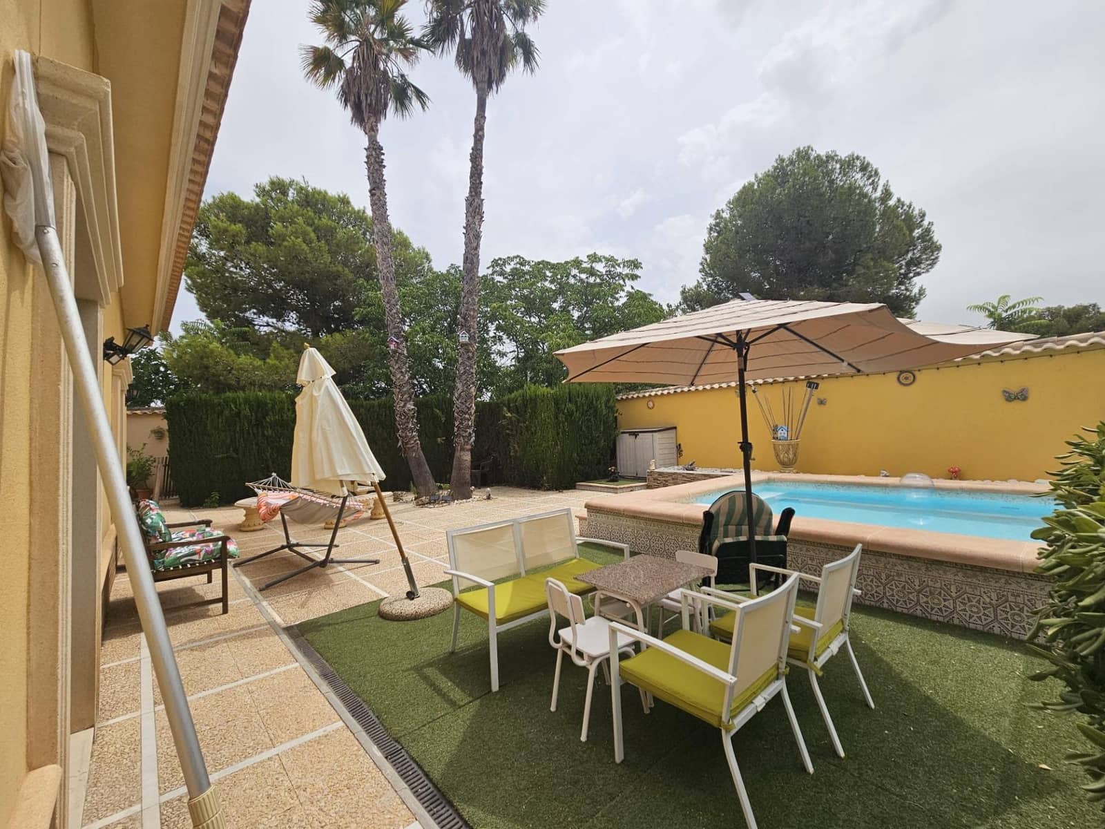 Finca/Casa Rural de 4 habitaciones en Novelda en venta con piscina garaje - 399.000 € (Ref: 9975468)