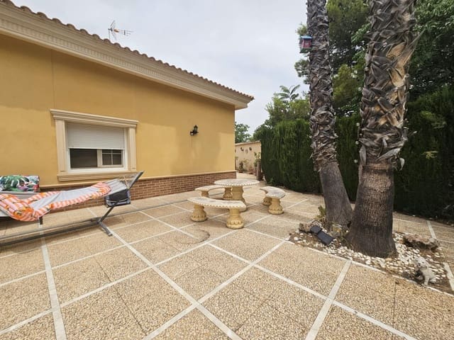 4 Zimmer Finca/Landgut zu verkaufen in Novelda mit Pool Garage - 399.000 € (Ref: 9975468)
