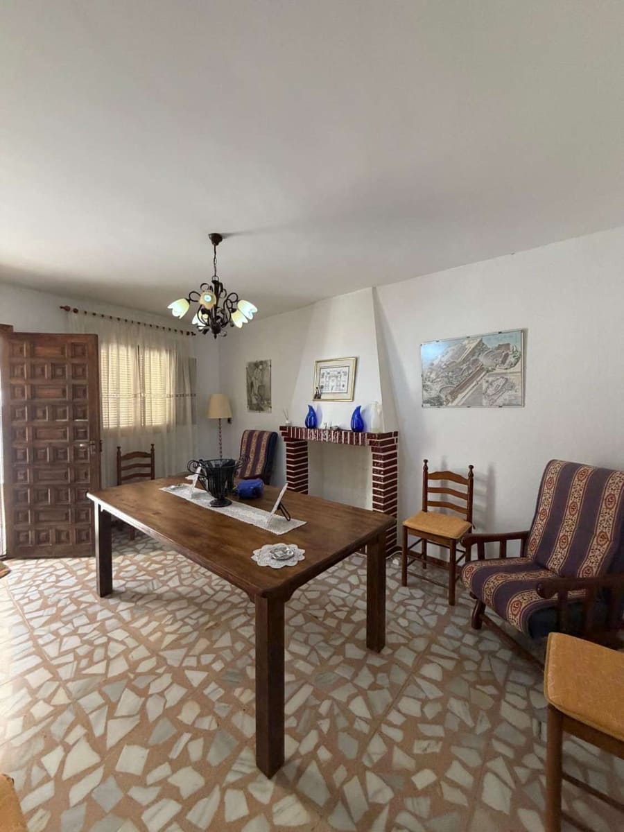 4 bedroom Townhouse for sale in Maria - € 65,000 (Ref: 10036359)