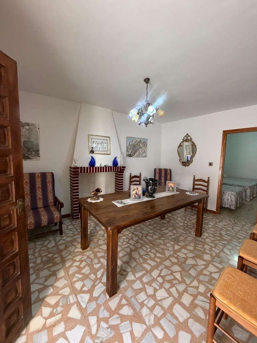 4 bedroom Townhouse for sale in Maria - € 65,000 (Ref: 10036359)