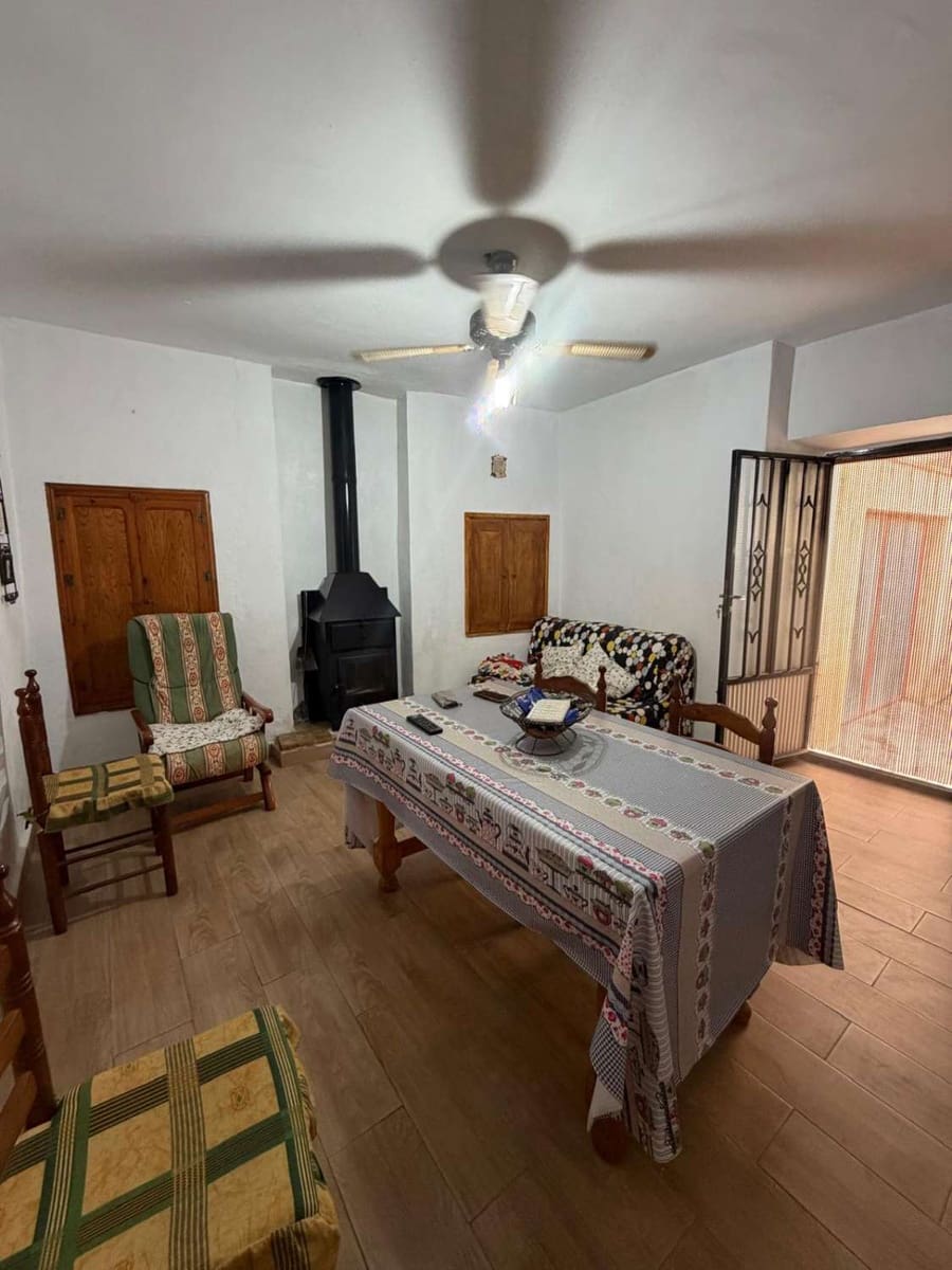 4 bedroom Townhouse for sale in Maria - € 65,000 (Ref: 10036359)