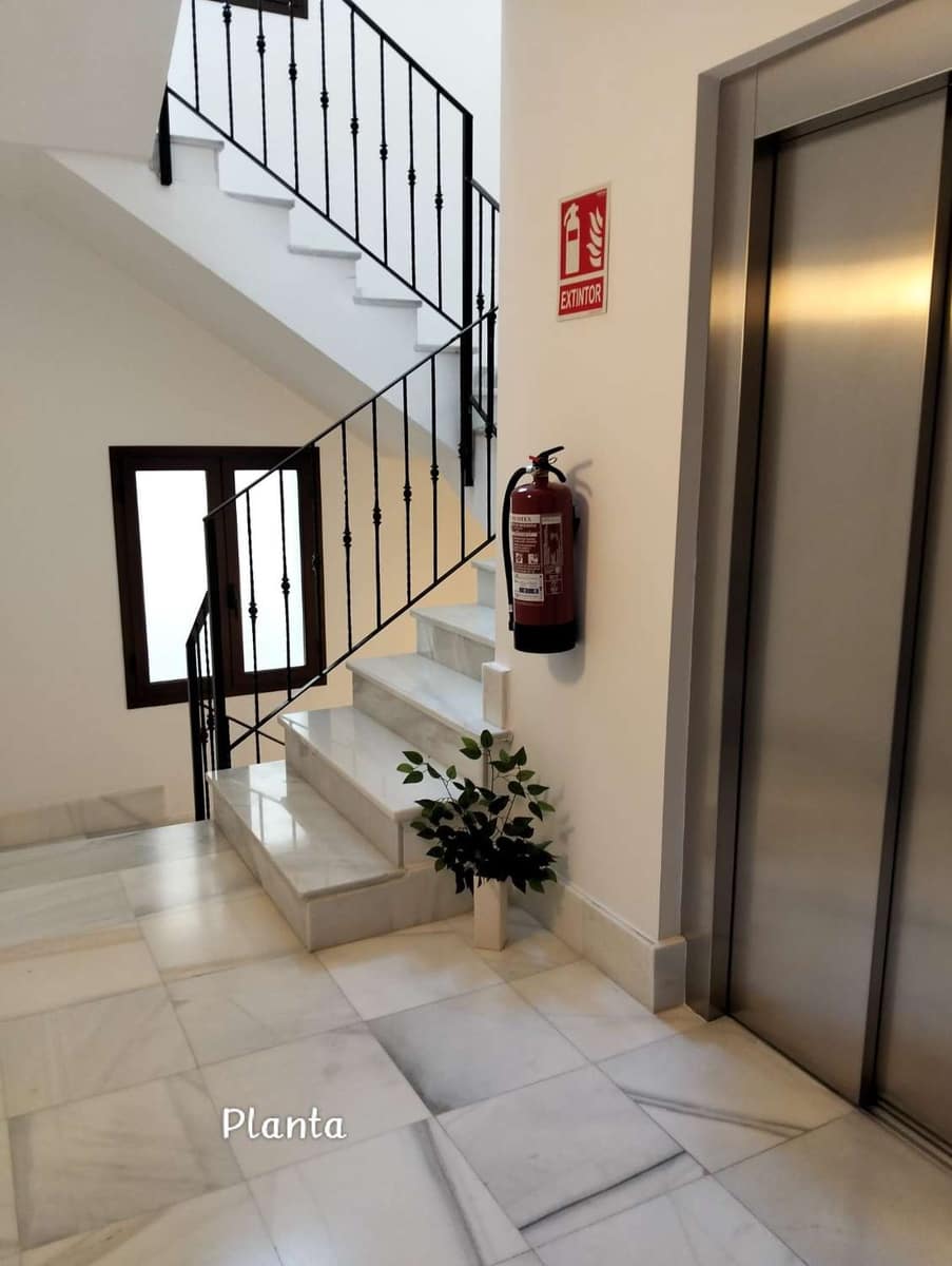 3 bedroom Apartment for sale in Velez-Blanco with garage - € 140,000 (Ref: 10036360)