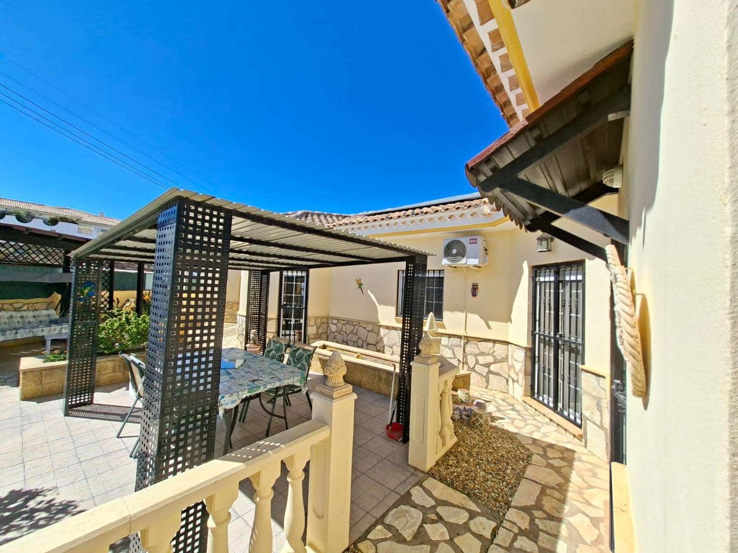 4 Zimmer Villa zu verkaufen in Albox mit Pool - 324.950 € (Ref: 10036361)