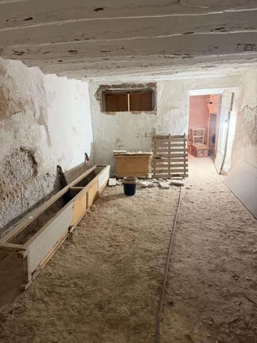 Casa de 4 habitaciones en Vélez-Rubio en venta - 66.000 € (Ref: 10036362)