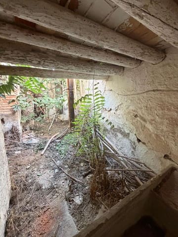 Casa de 4 habitaciones en Vélez-Rubio en venta - 66.000 € (Ref: 10036362)