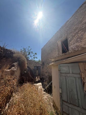 5 bedroom Terraced Villa for sale in Vélez-Blanco - € 45,000 (Ref: 10072414)