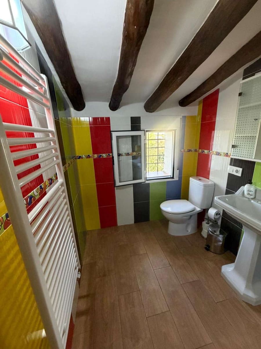 7 sovrum Hus till salu i Velez-Rubio med pool - 275 000 € (Ref: 10072415)