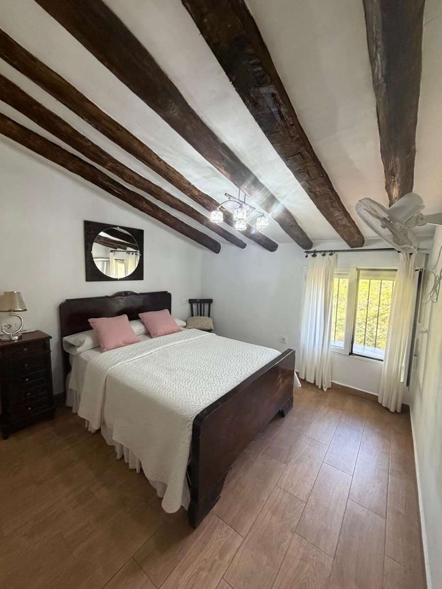 7 sovrum Hus till salu i Velez-Rubio med pool - 275 000 € (Ref: 10072415)