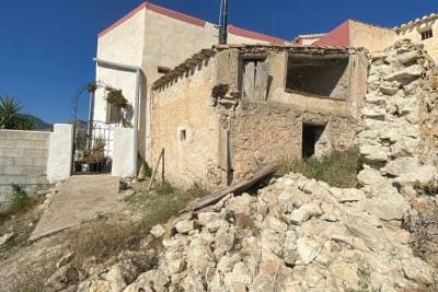 Undeveloped Land for sale in Velez-Blanco - € 25,000 (Ref: 10072418)