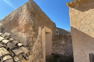 Undeveloped Land for sale in Velez-Blanco - € 25,000 (Ref: 10072418)