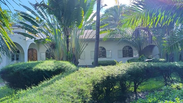 4 slaapkamer Villa te koop in Vélez-Blanco met zwembad - € 395.000 (Ref: 10072419)