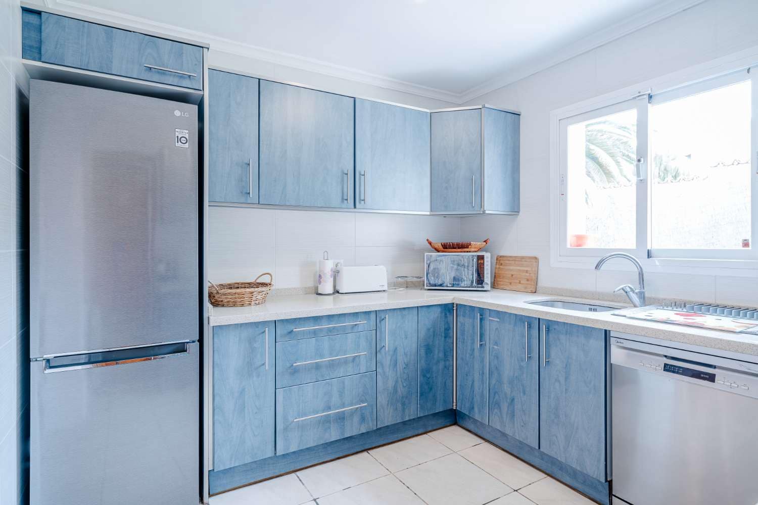 6 slaapkamer Villa te koop in Moraira met zwembad garage - € 799.000 (Ref: 10118801)