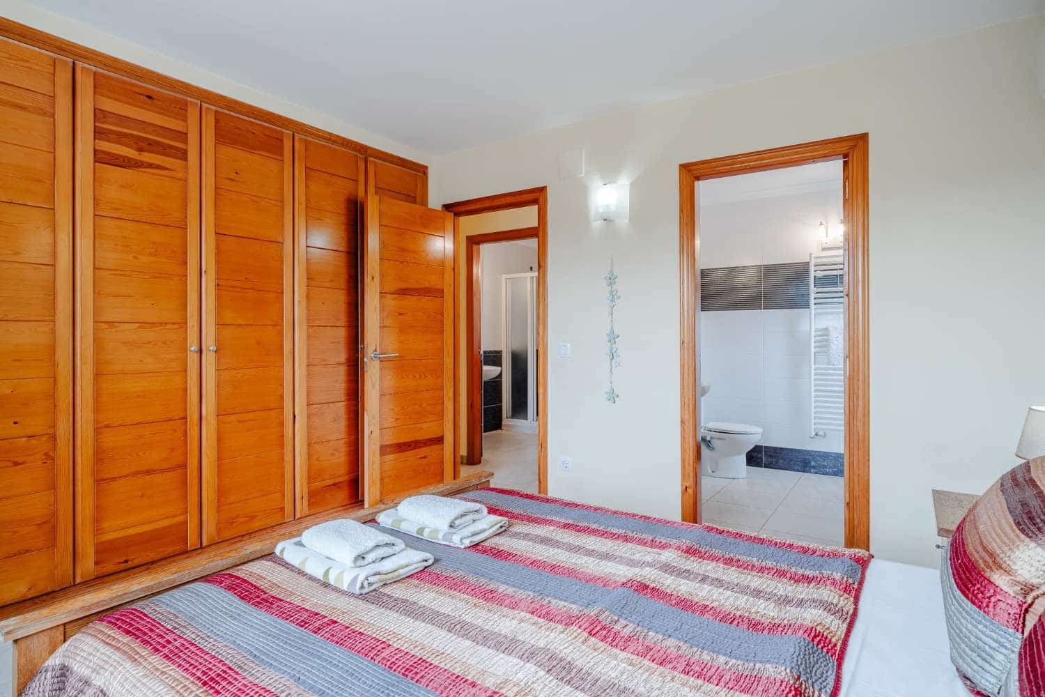 6 slaapkamer Villa te koop in Moraira met zwembad garage - € 799.000 (Ref: 10118801)
