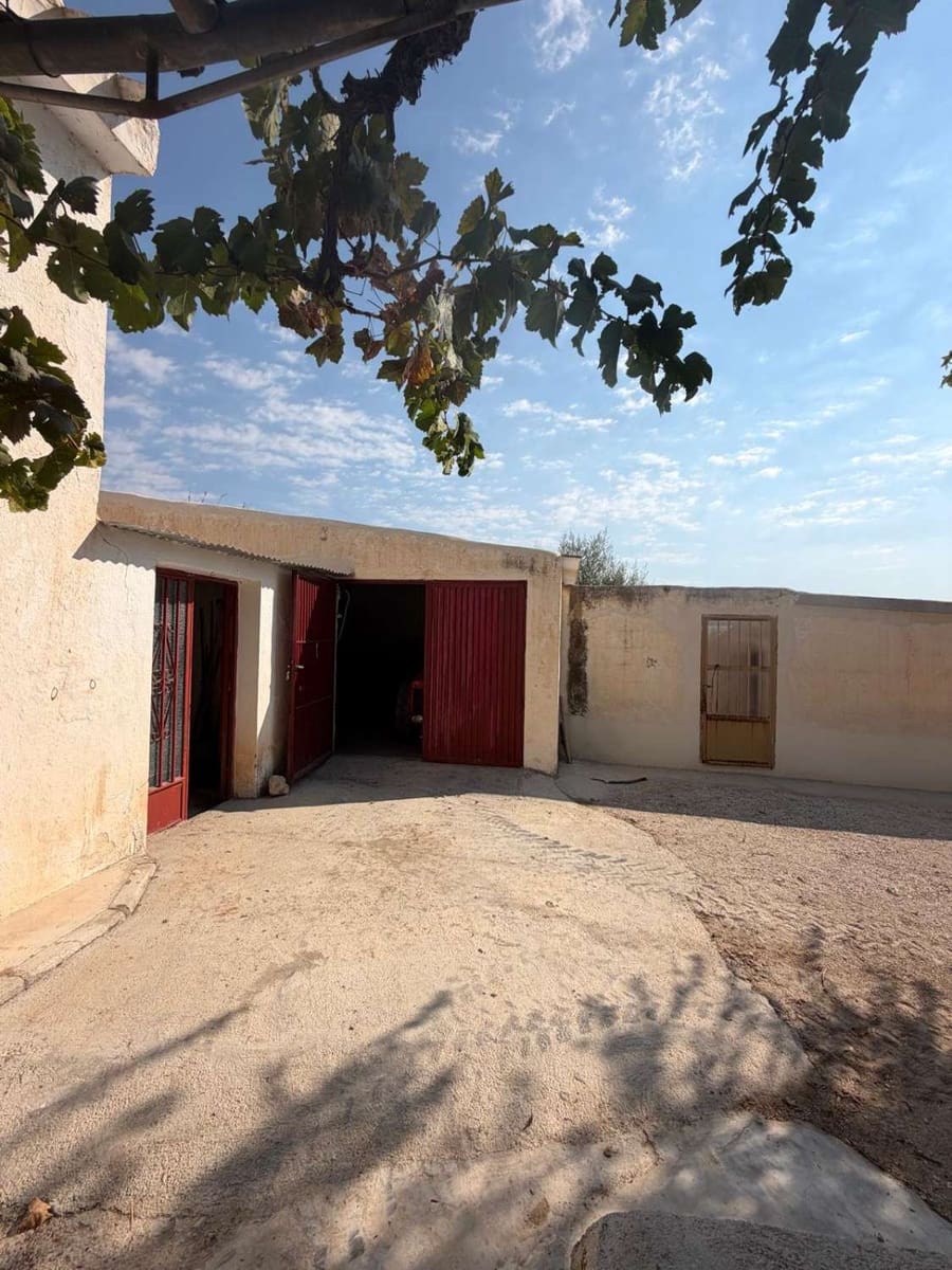 3 bedroom Townhouse for sale in Velez-Blanco with garage - € 155,000 (Ref: 10118802)