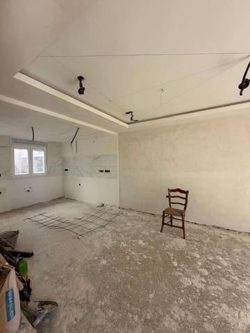 Casa de 4 habitaciones en Vélez-Blanco en venta con garaje - 106.000 € (Ref: 10118803)