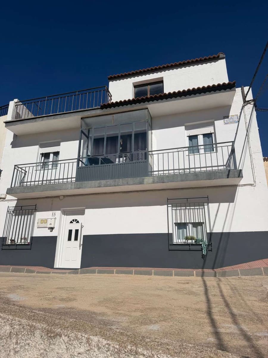 4 bedroom Townhouse for sale in Maria with garage - € 104,995 (Ref: 10118804)