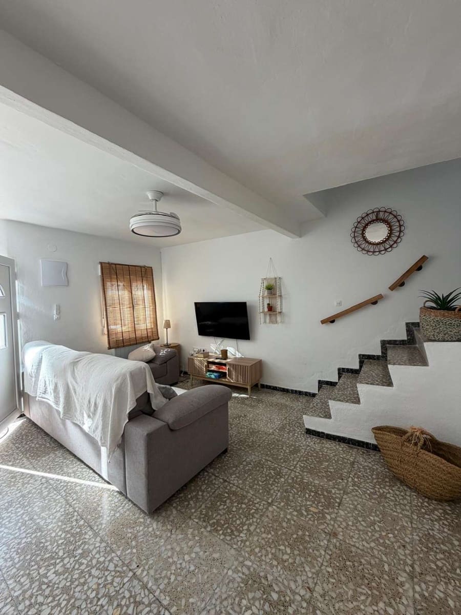 4 bedroom Townhouse for sale in Maria with garage - € 104,995 (Ref: 10118804)