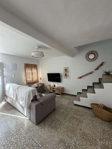 4 quarto Casa em Banda para venda em María com garagem - 104 995 € (Ref: 10118804)