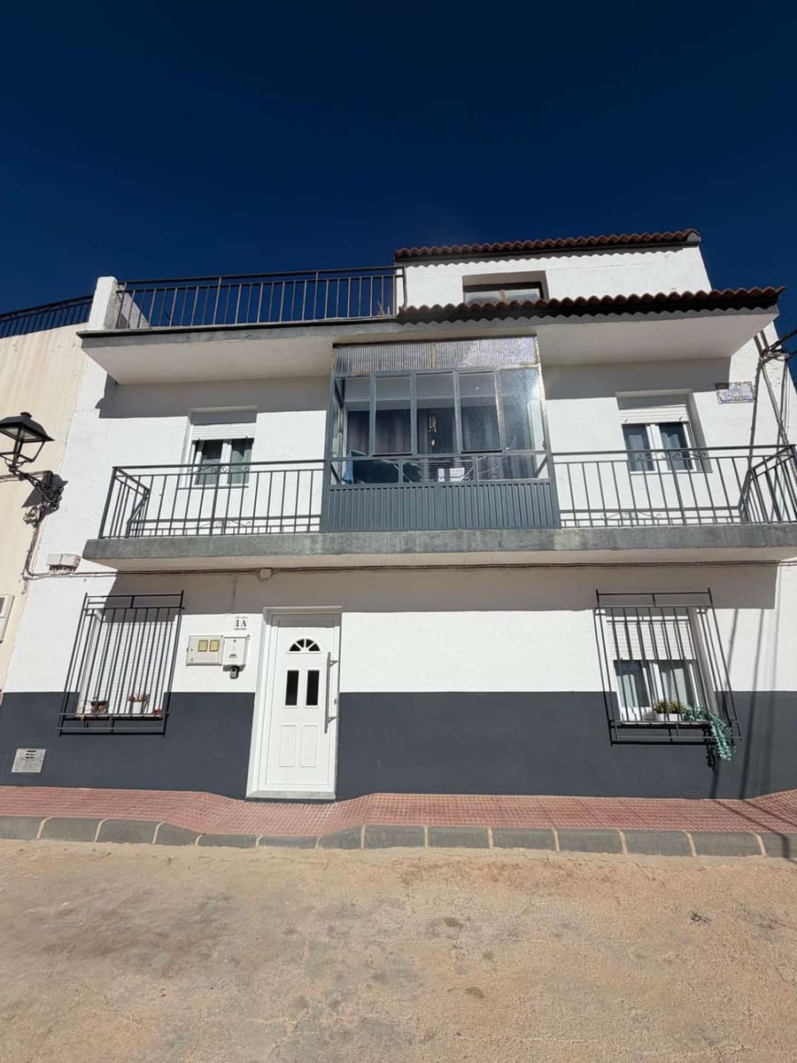 4 bedroom Townhouse for sale in Maria with garage - € 104,995 (Ref: 10118804)