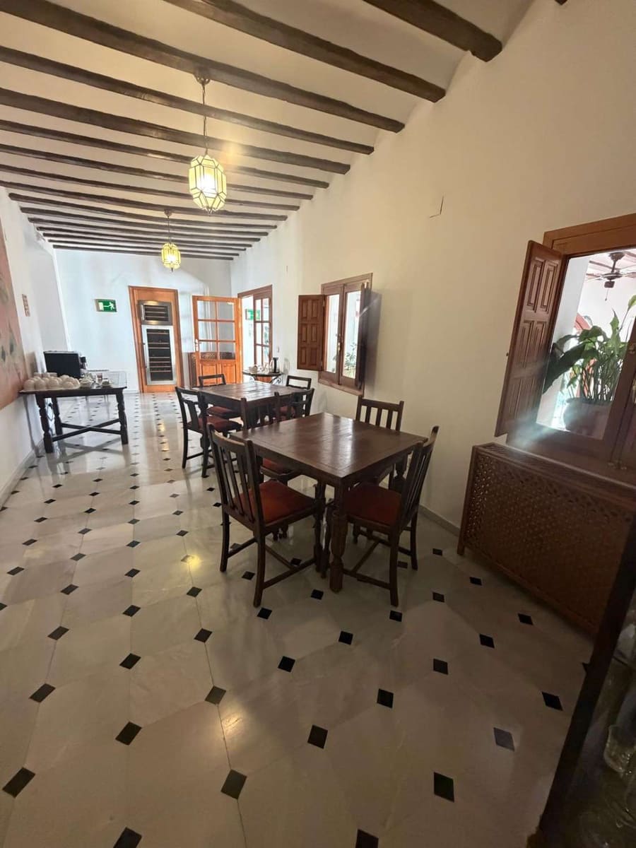 14 soveværelse Hotel til salg i Velez-Blanco - € 495.000 (Ref: 10161028)