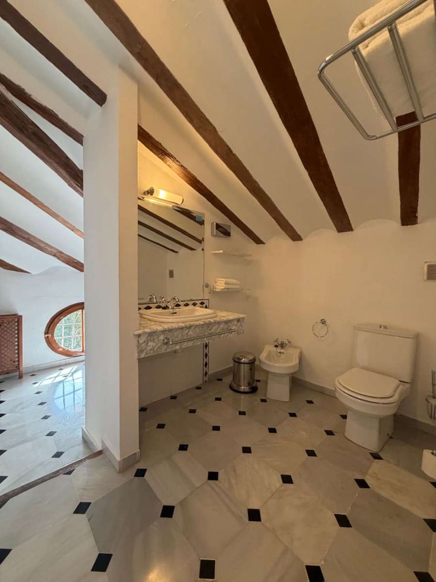 14 soveværelse Hotel til salg i Velez-Blanco - € 495.000 (Ref: 10161028)