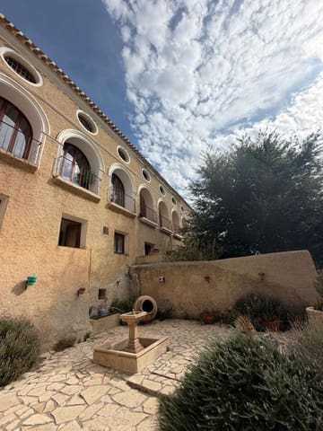 14 soveværelse Hotel til salg i Vélez-Blanco - € 495.000 (Ref: 10161028)