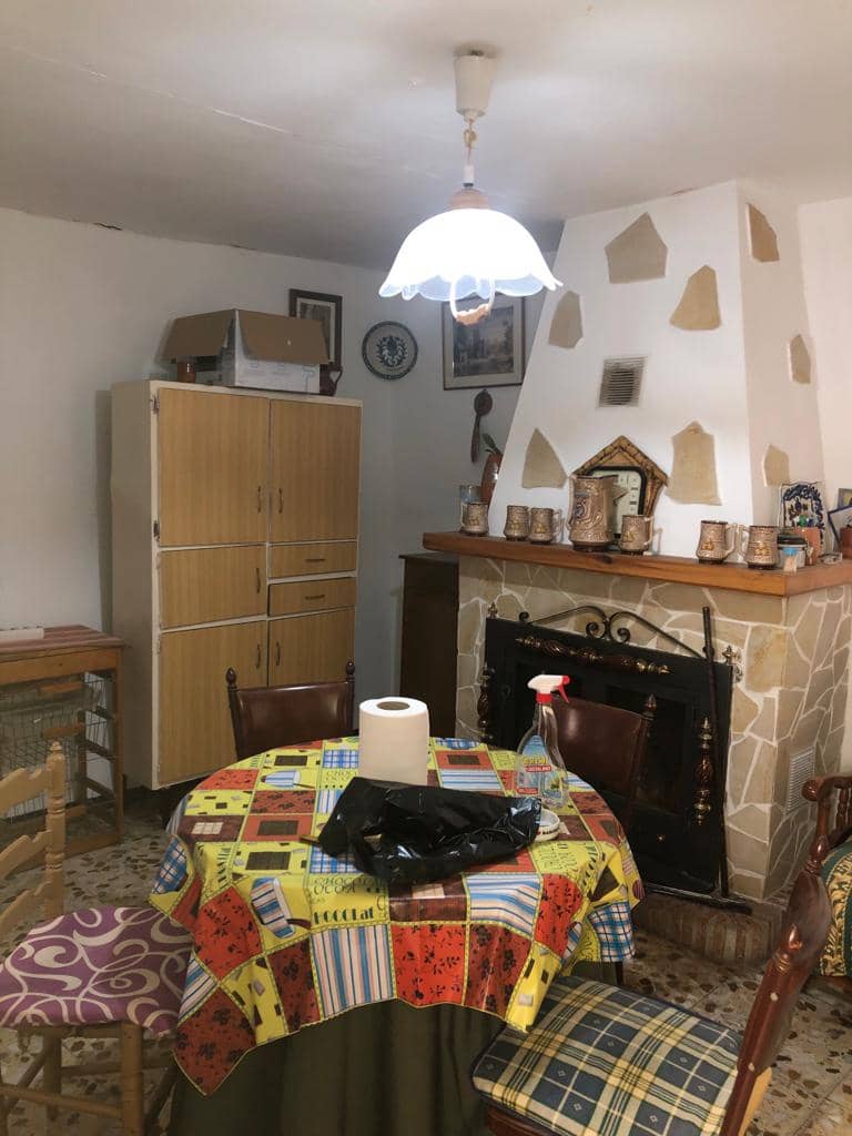 4 soveværelse Byhus til salg i Velez-Blanco - € 45.000 (Ref: 7868808)