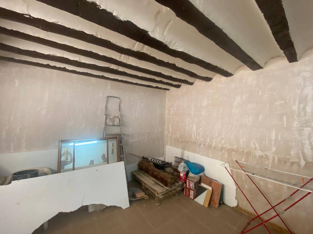 5 soveværelse Rækkehus til salg i Topares - € 42.000 (Ref: 7868812)