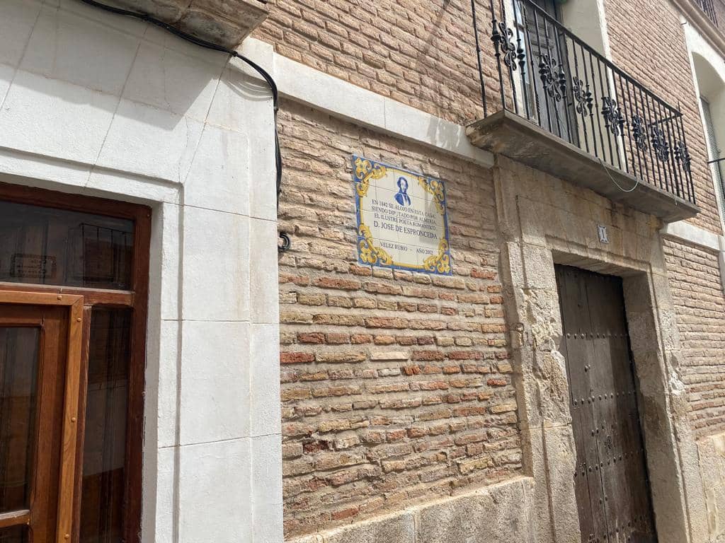 5 chambre Maison de Ville à vendre à Velez-Rubio - 75 000 € (Ref: 7868818)