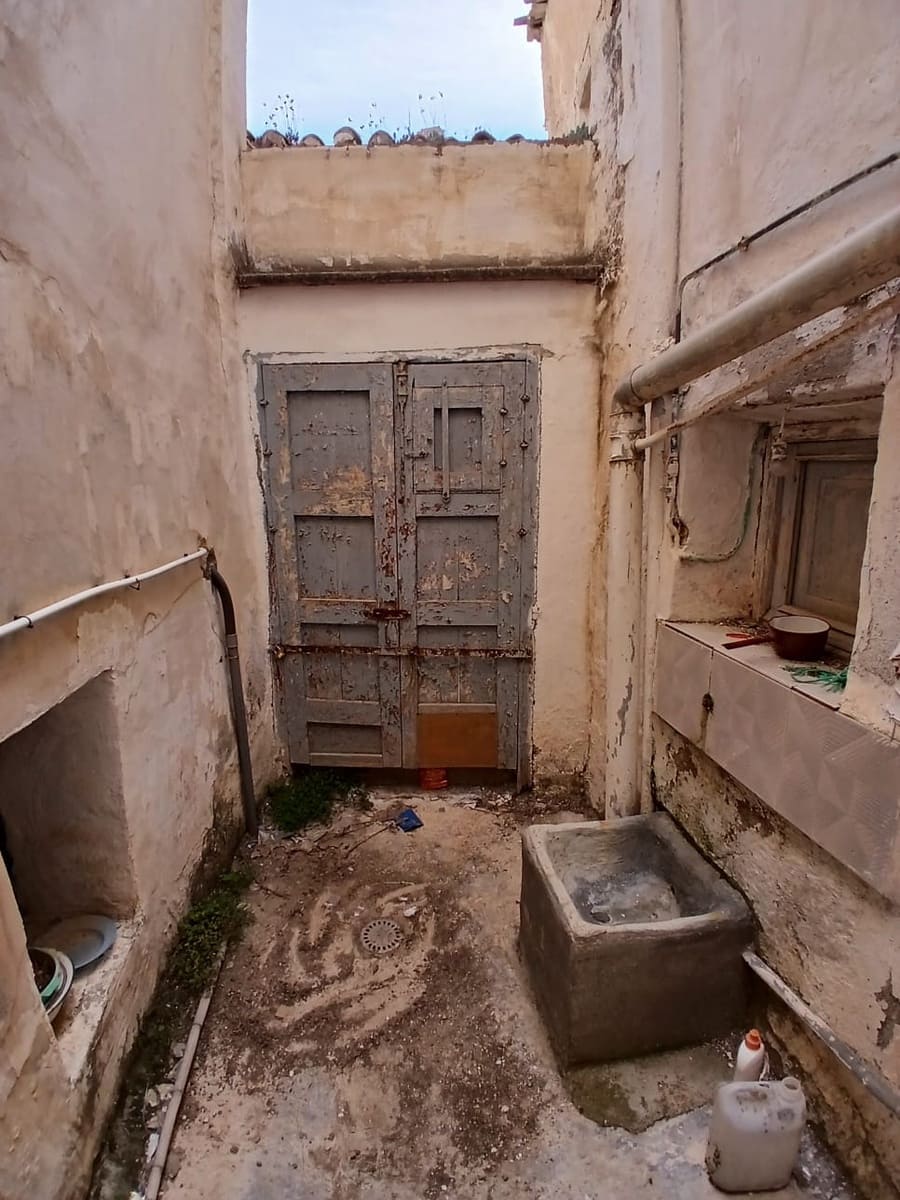 5 chambre Maison de Ville à vendre à Velez-Rubio - 75 000 € (Ref: 7868818)