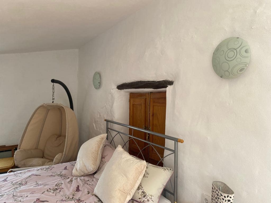 5 slaapkamer Huis te koop in Velez-Rubio - € 99.950 (Ref: 7868822)