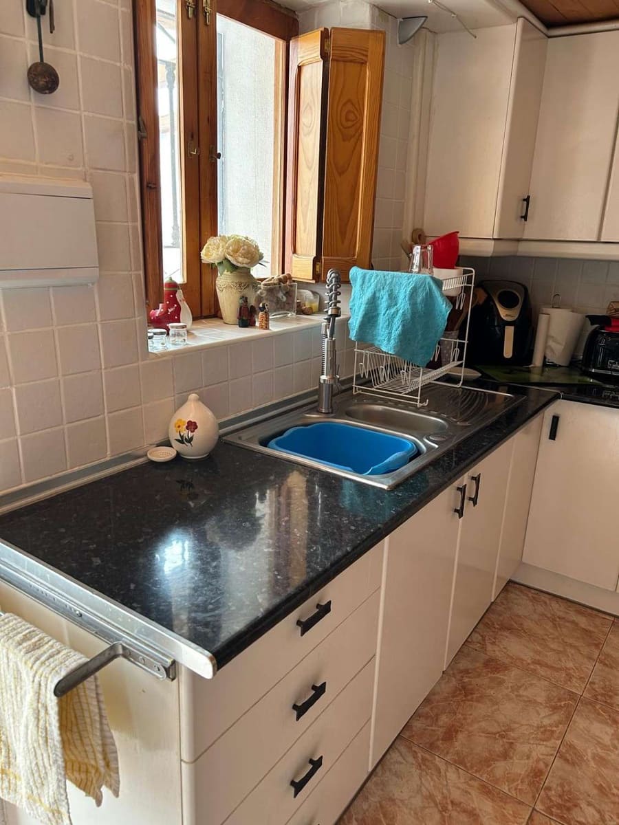 5 slaapkamer Huis te koop in Velez-Rubio - € 99.950 (Ref: 7868822)