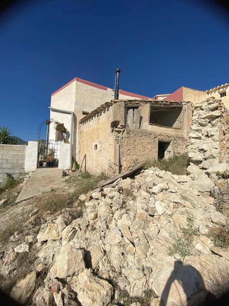 2 makuuhuone Omakotitalo myytävänä paikassa Velez-Blanco - 45 000 € (Ref: 7868853)