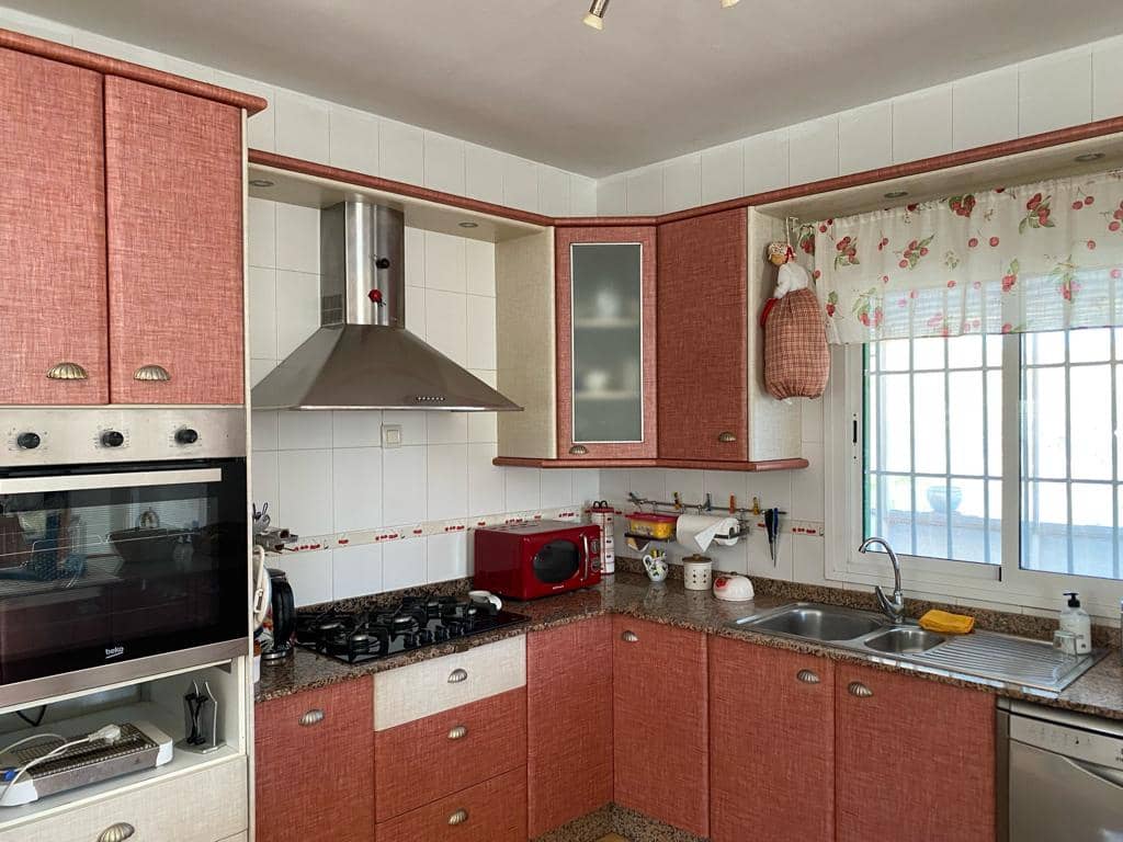 6 soveværelse Villa til salg i Sorbas med swimmingpool - € 199.995 (Ref: 7938171)