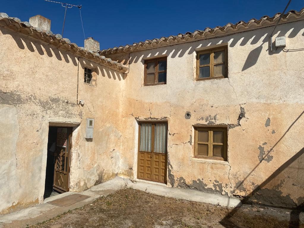 3 bedroom Townhouse for sale in Chirivel - € 42,000 (Ref: 8036160)