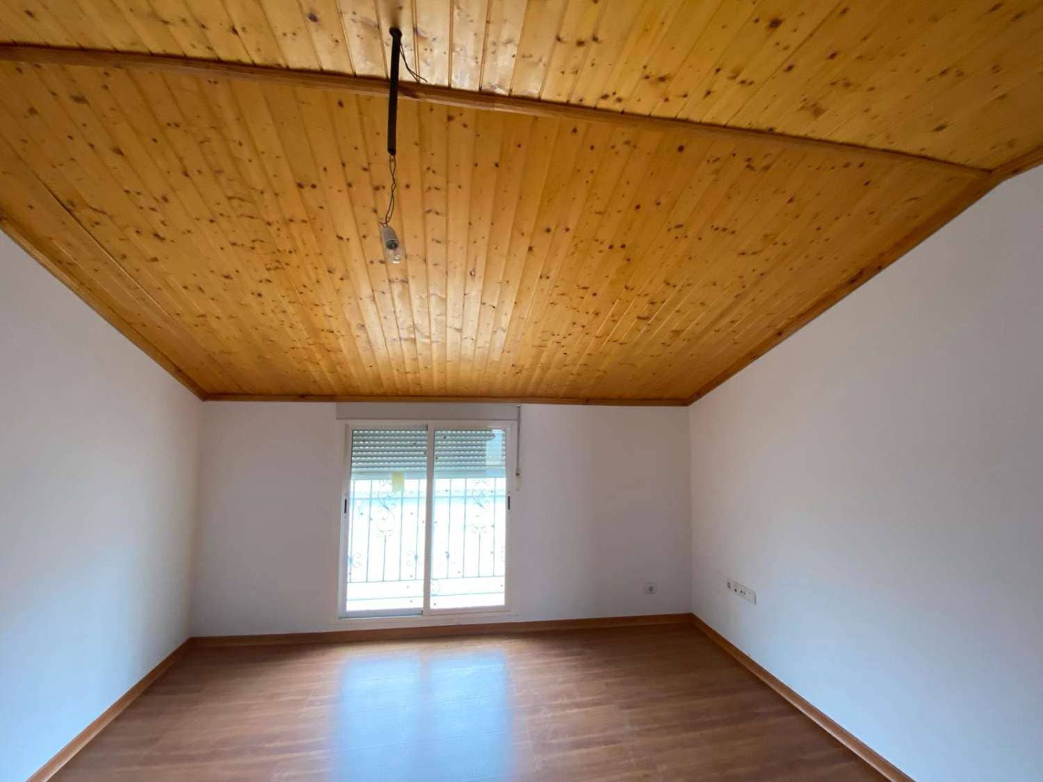 3 slaapkamer Appartement te koop in Velez-Rubio - € 85.000 (Ref: 8065621)