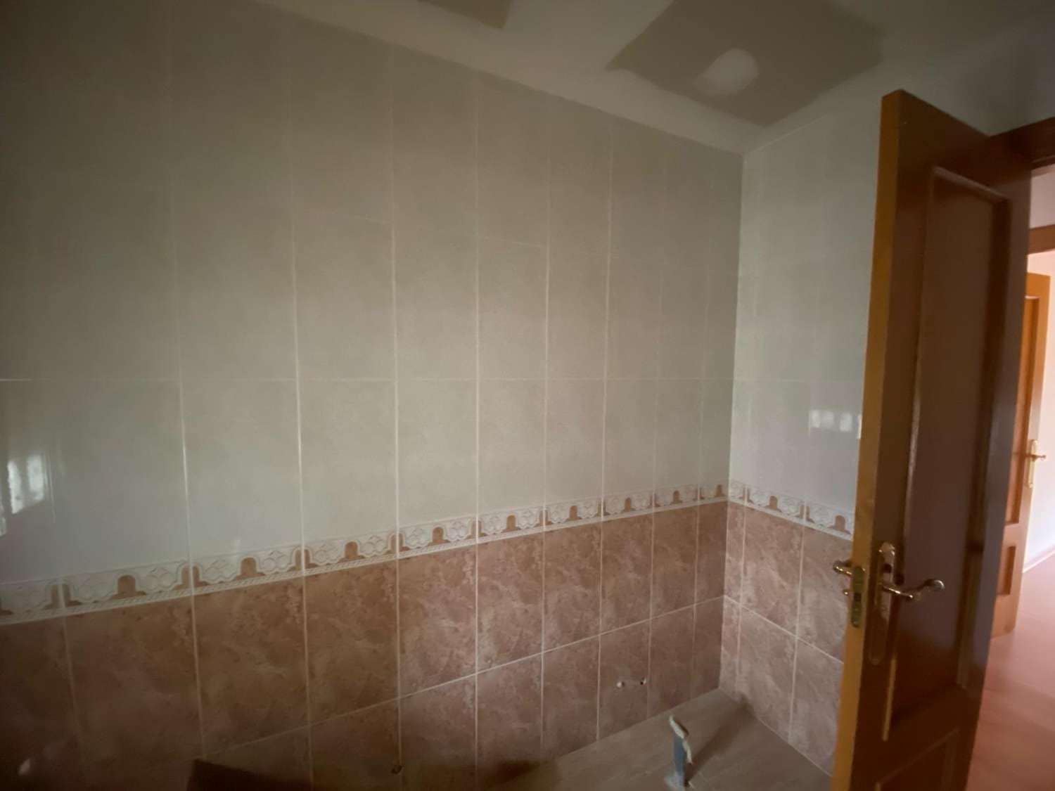 3 slaapkamer Appartement te koop in Velez-Rubio - € 85.000 (Ref: 8065621)