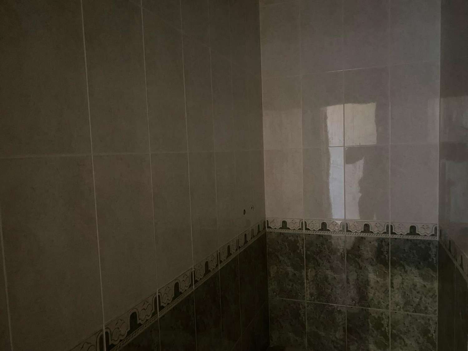 3 slaapkamer Appartement te koop in Velez-Rubio - € 85.000 (Ref: 8065621)