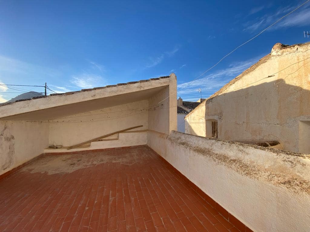 5 slaapkamer Finca/Landhuis te koop in Velez-Blanco - € 110.000 (Ref: 8068376)