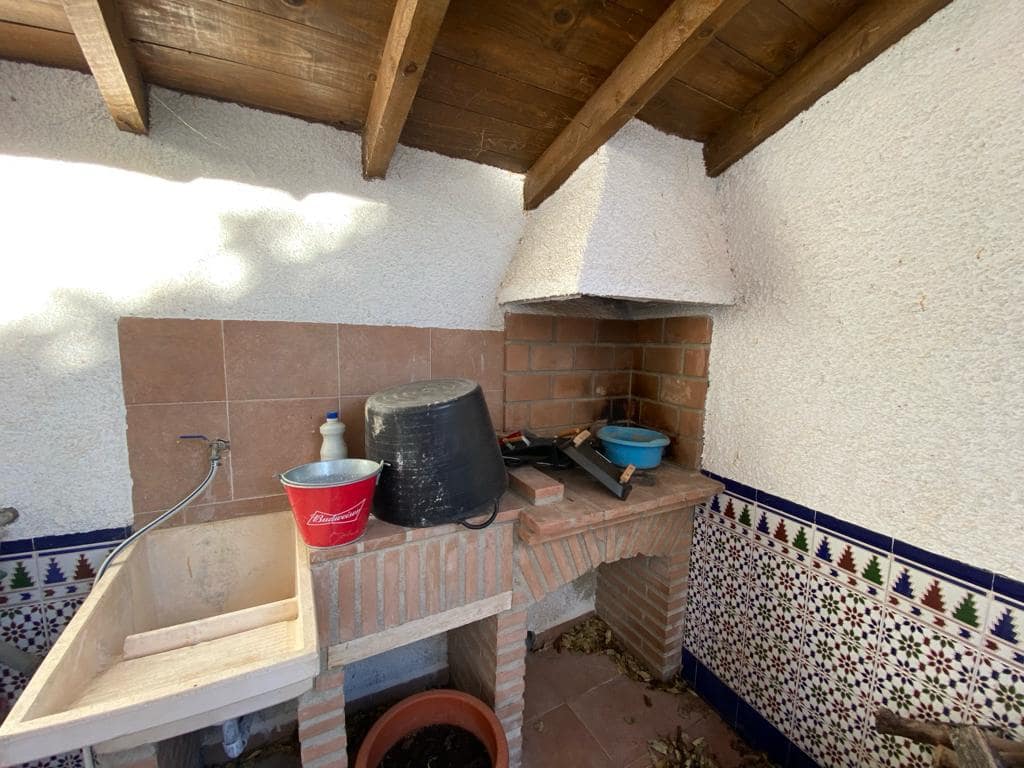 5 slaapkamer Finca/Landhuis te koop in Velez-Blanco - € 110.000 (Ref: 8068376)