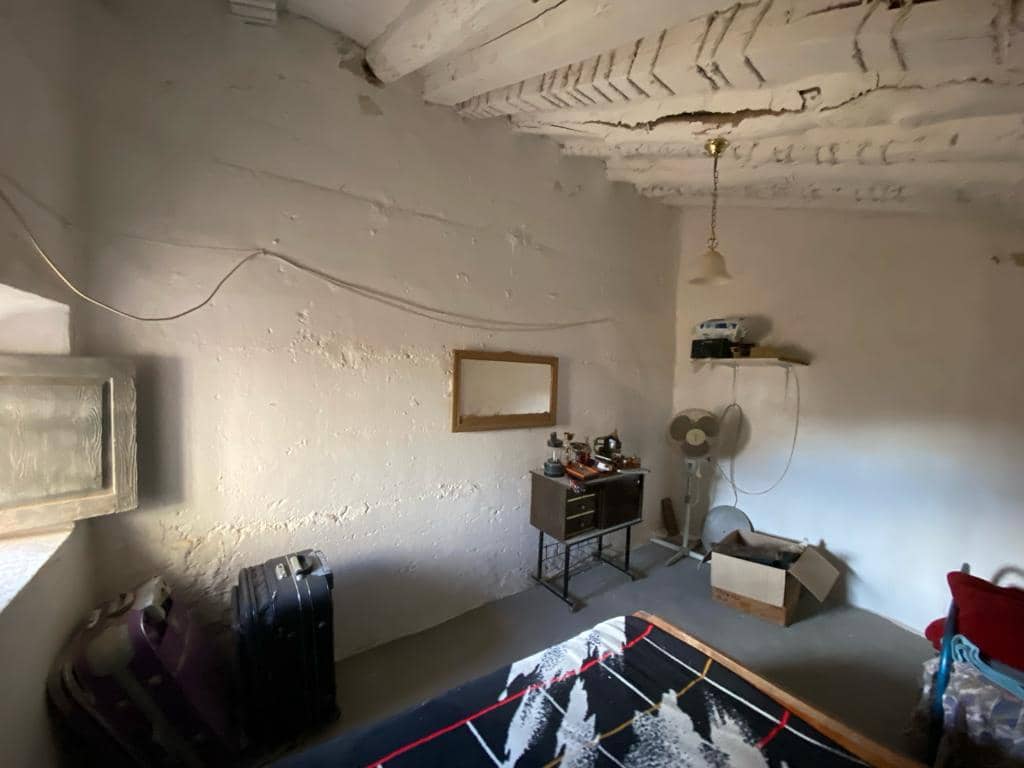 5 slaapkamer Finca/Landhuis te koop in Velez-Blanco - € 110.000 (Ref: 8068376)