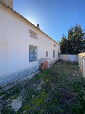 4 soverom Finca/Herregård til salgs i Las Vertientes, Cúllar med svømmebasseng - € 93 000 (Ref: 8068378)