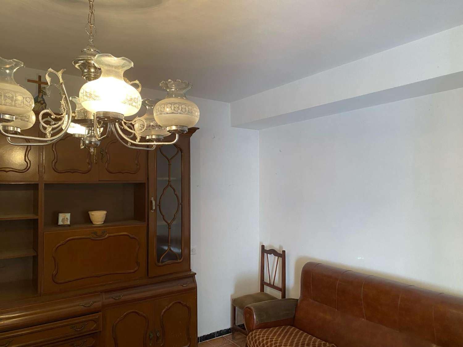 4 soveværelse Finca/Landehus til salg i Cullar med swimmingpool - € 93.000 (Ref: 8068378)