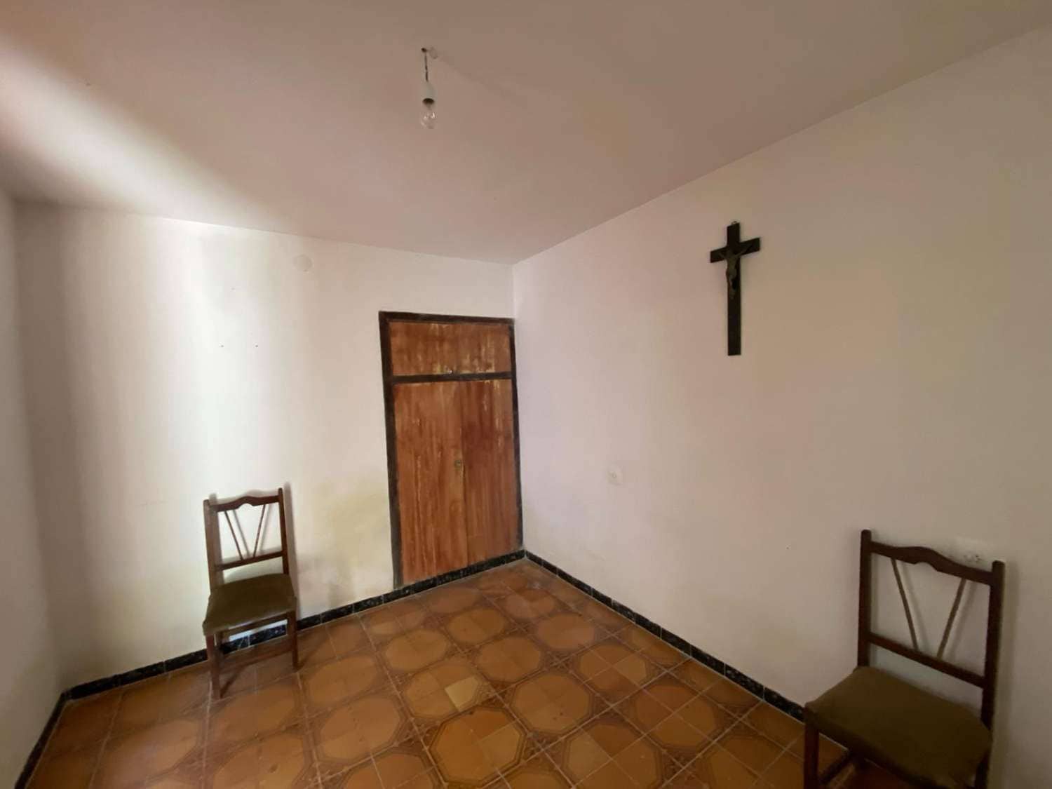 4 soveværelse Finca/Landehus til salg i Cullar med swimmingpool - € 93.000 (Ref: 8068378)