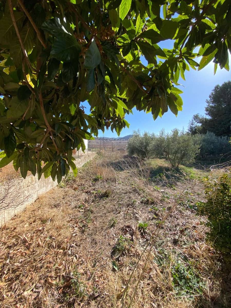 4 soveværelse Finca/Landehus til salg i Cullar med swimmingpool - € 93.000 (Ref: 8068378)