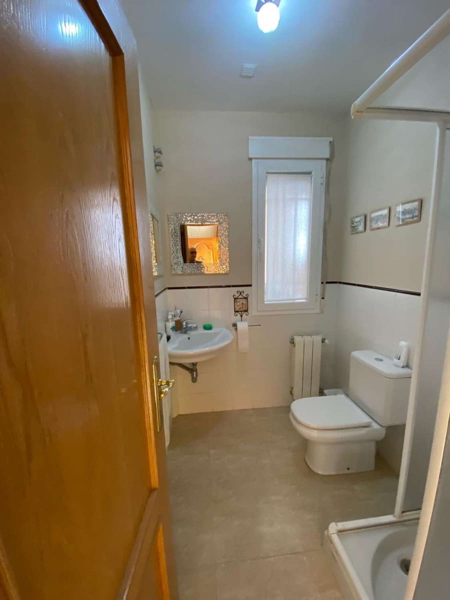 4 soverom Hus til salgs i Baza - € 208 000 (Ref: 8069861)