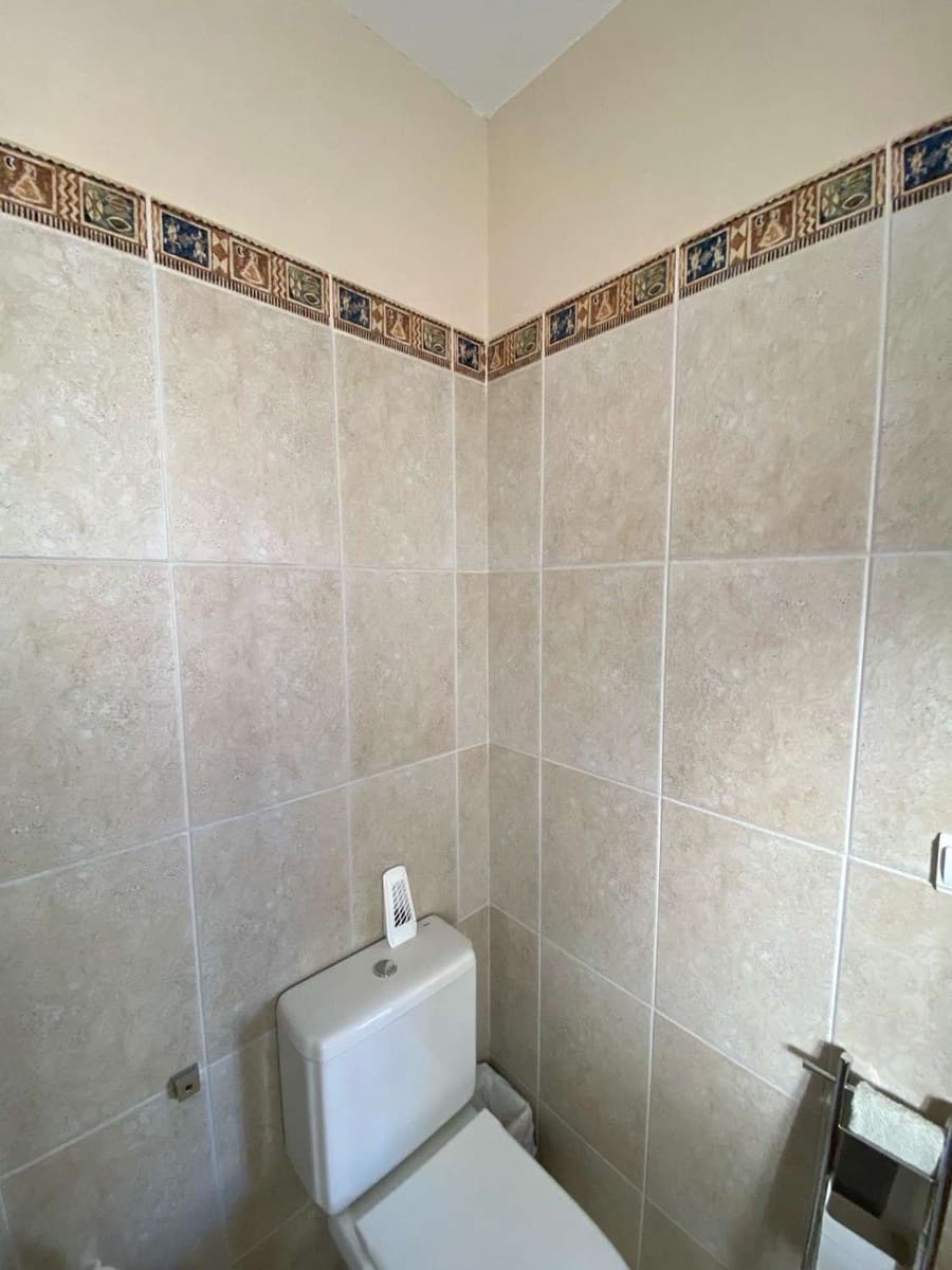 4 soverom Hus til salgs i Baza - € 208 000 (Ref: 8069861)